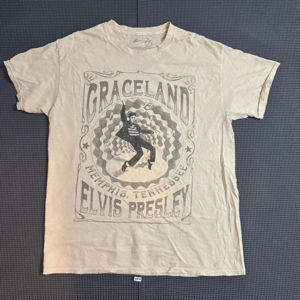 Elvis Presley Graceland Memphis Tennessee Graphic T-Shirt Goodie Two Sleeves M/L